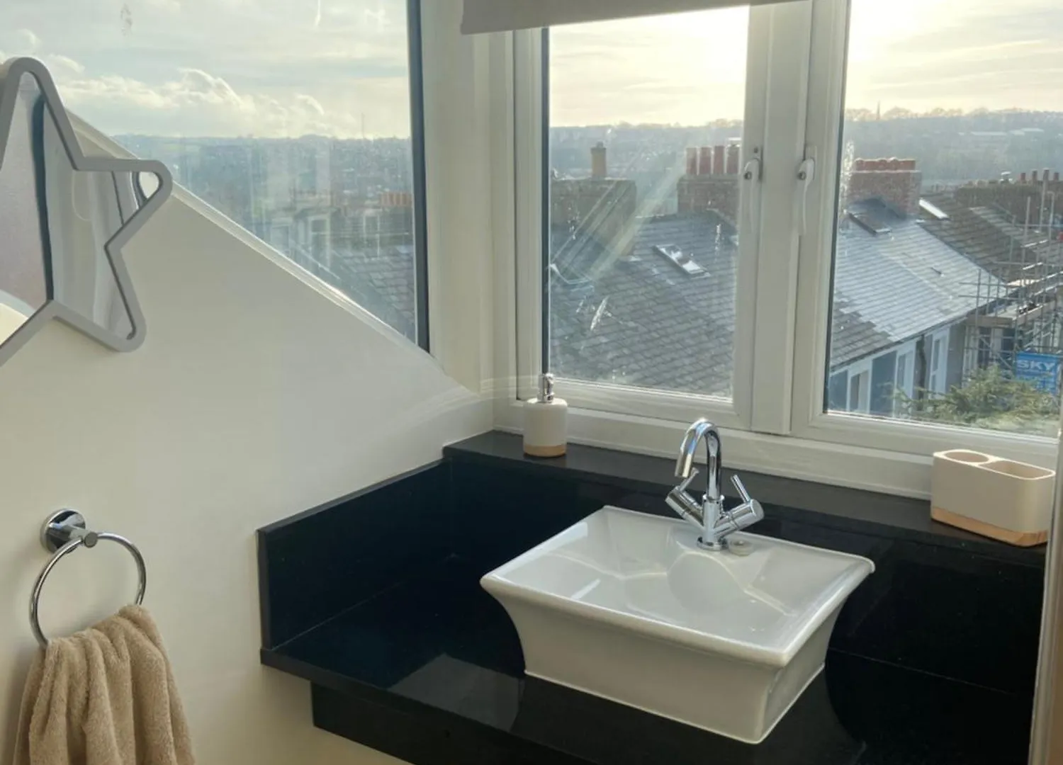 County Loft Penthouse Apartment Whitby 0*,